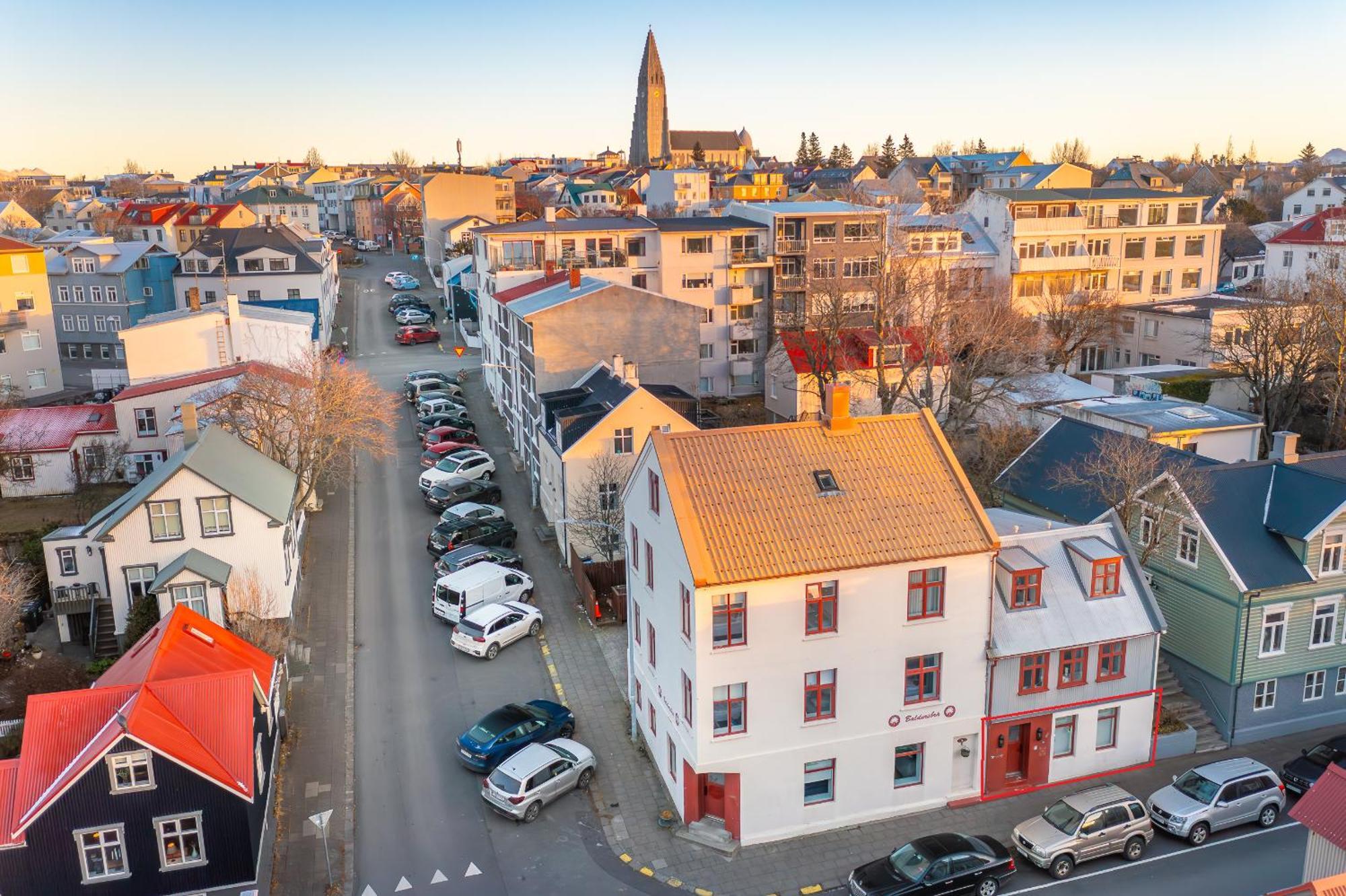 Downtown Reykjavik Studio Apartment ภายนอก รูปภาพ